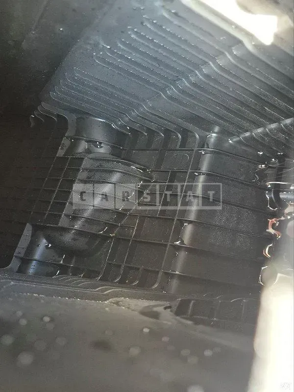 Photo 2 of 11: 2025 Kia K5 — Korean insurance auction