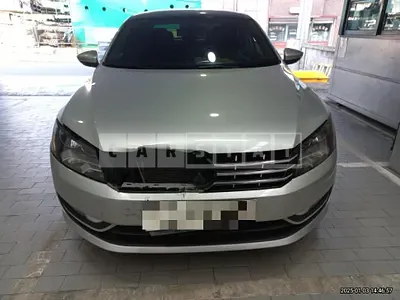 Photo 1 of 5: 2014 Volkswagen Passat 2.0 TDI — Korean insurance auction
