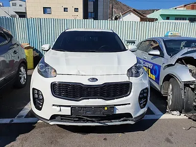 Photo 1 of 27: 2018 Kia Sportage 2.0, VIN KNAPM813BJK496205 — Korean insurance auction