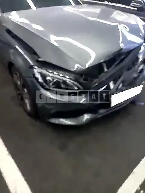 Photo 2 of 48: 2018 Mercedes-Benz C220 d, VIN WDDWF0EB2JR325514 — Korean insurance auction