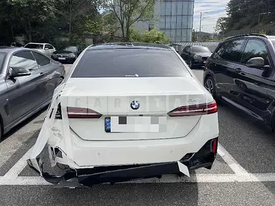 Photo 1 of 14: 2024 BMW 520i — Korean insurance auction