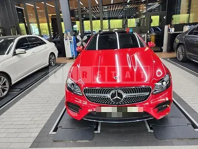 Photo 1 of 52: 2020 Mercedes-Benz E450 4Matic Coupe — Korean insurance auction