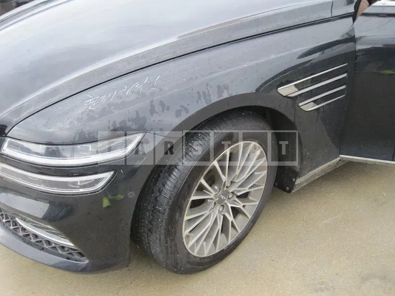 Photo 2 of 7: 2023 Genesis G80 — Korean insurance auction