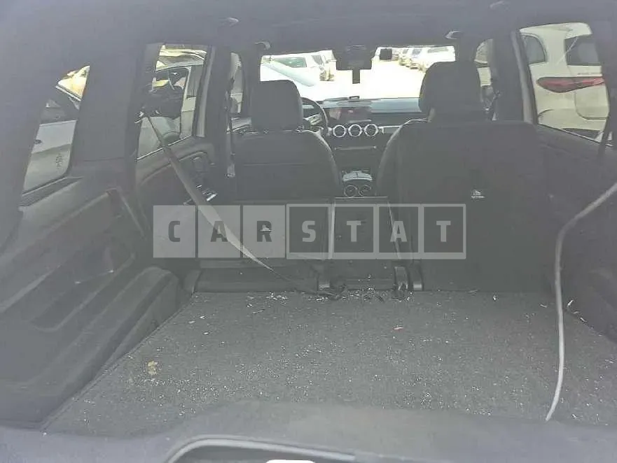 Photo 2 of 17: 2023 Mercedes-Benz EQB300 4Matic — Korean insurance auction
