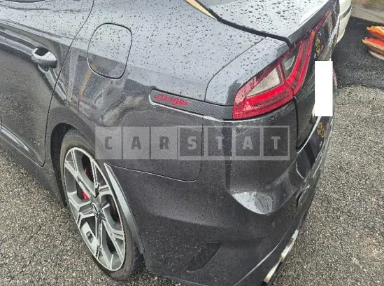 Photo 2 of 30: 2018 Kia Stinger, VIN KNAE751CBJS001292 — Korean insurance auction
