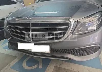 Photo 1 of 16: 2019 Mercedes-Benz E300 4Matic — Korean insurance auction