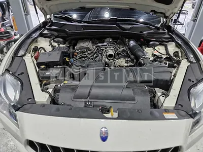 Photo 1 of 23: 2017 Maserati Quattroporte Diesel, VIN ZAM56TPG2H1212859 — Korean insurance auction