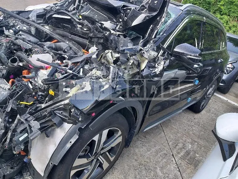 Photo 2 of 36: 2022 Kia Sorento Hybrid, VIN KNARH81GBNA093689 — Korean insurance auction
