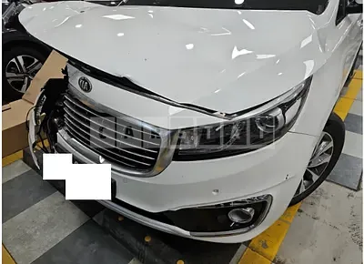 Photo 1 of 18: 2016 Kia Carnival, VIN KNAMB81ABGS225569 — Korean insurance auction