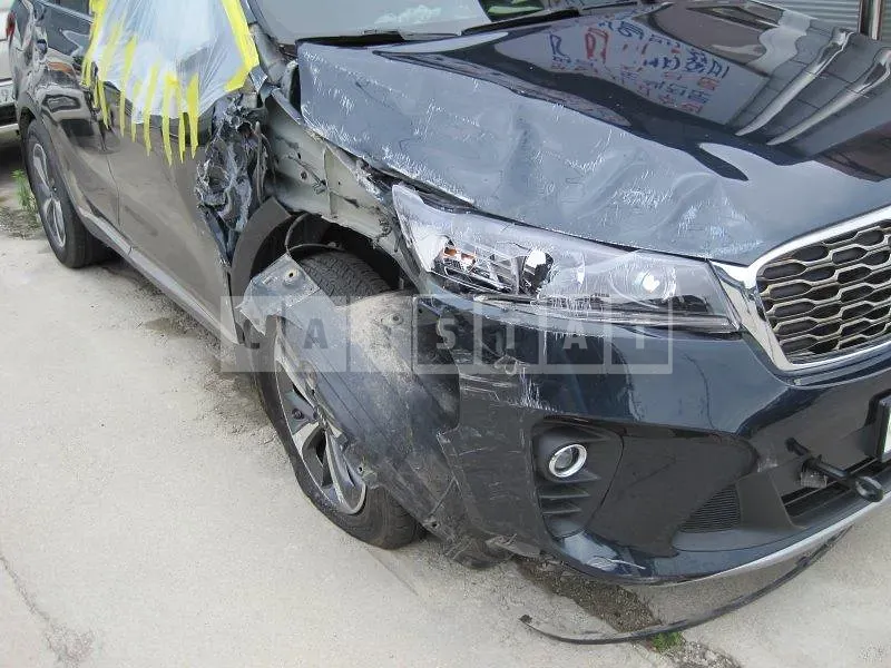 Photo 2 of 13: 2020 Kia Sorento, VIN KNAPF81ABLA633355 — Korean insurance auction