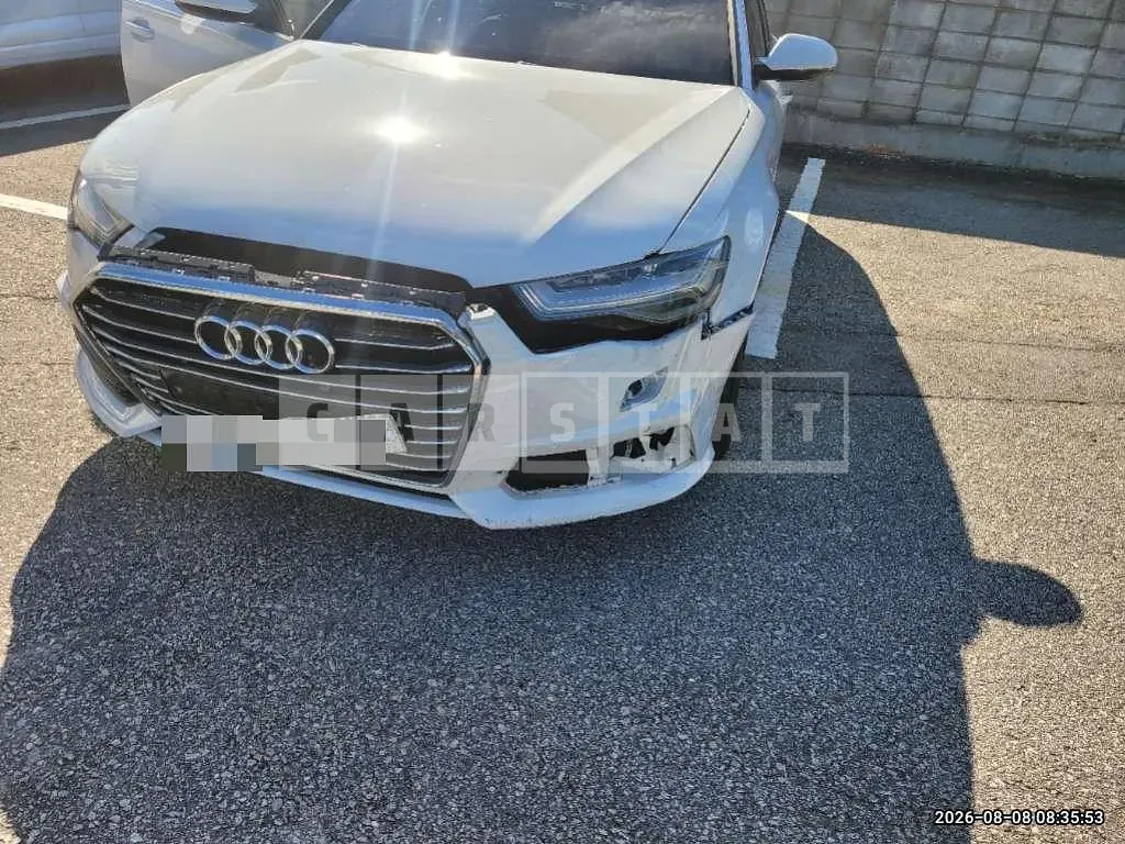 Photo 2 of 23: 2018 Audi A6 40 TFSI — Korean insurance auction
