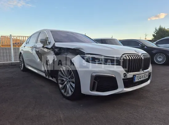 Photo 2 of 45: 2016 BMW 750Li xDrive — Korean insurance auction