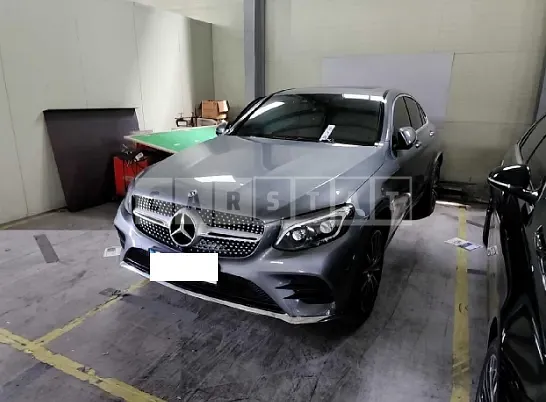Photo 2 of 14: 2019 Mercedes-Benz GLC300 4Matic Coupe, VIN WDC0J4KB6KF547870 — Korean insurance auction