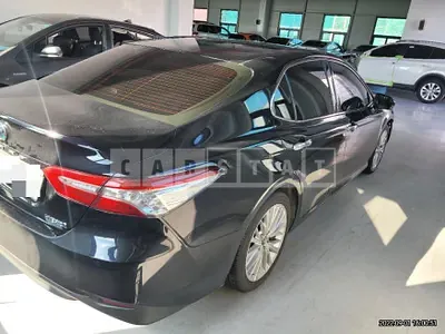 Photo 1 of 22: 2018 Toyota Camry Hybrid, VIN JTNB21HK0J3004494 — Korean insurance auction