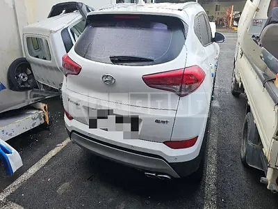 Photo 1 of 15: 2017 Hyundai Tucson 2.0 — Korean insurance auction