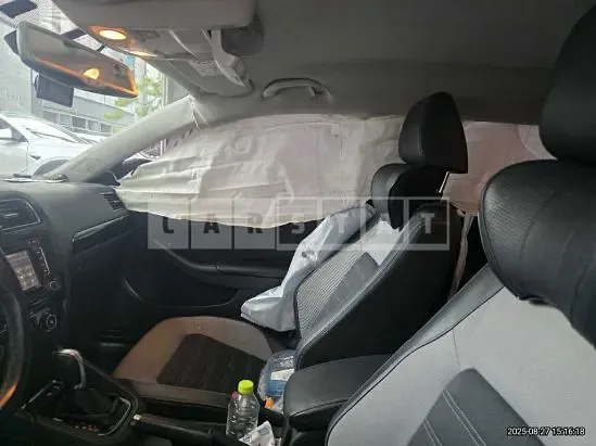 Photo 2 of 17: 2015 Volkswagen Jetta 2.0 TDI BMT — Korean insurance auction