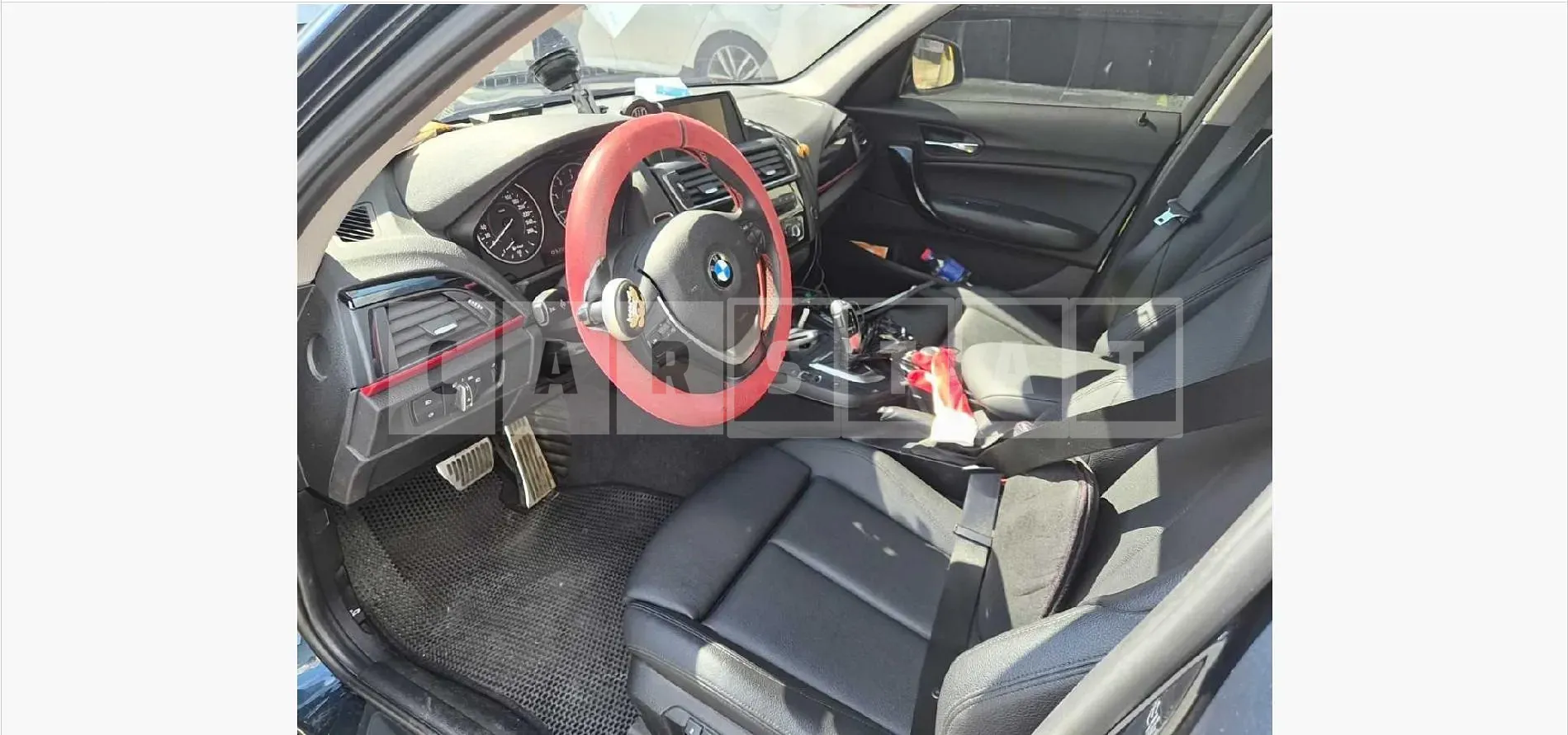 Photo 2 of 11: 2017 BMW 118d — Korean insurance auction