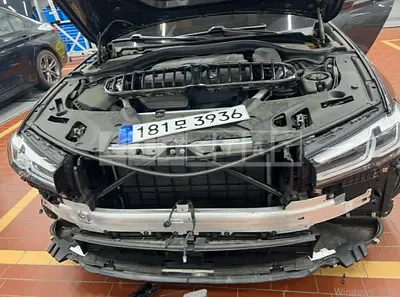 Photo 1 of 36: 2023 BMW 520i — Korean insurance auction