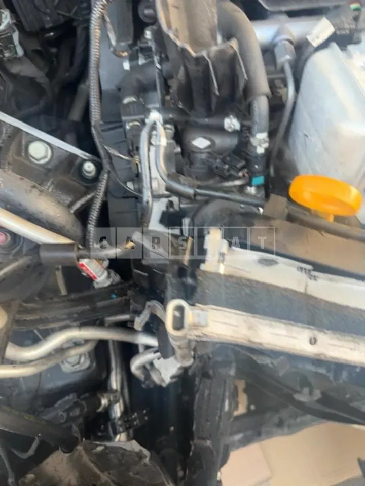 Photo 2 of 29: 2020 Kia Carnival 2.2, VIN KNANE81BBMS000820 — Korean insurance auction