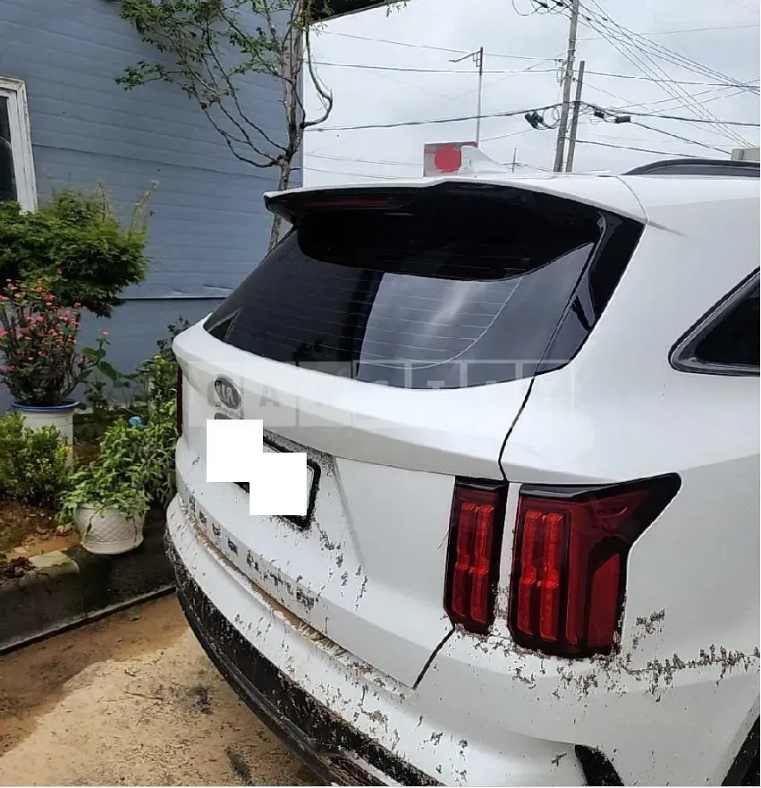 Photo 2 of 30: 2021 Kia Sorento — Korean insurance auction