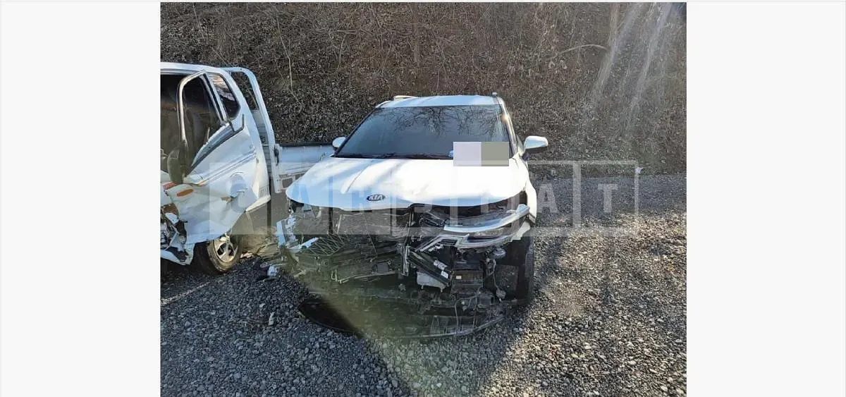 Photo 2 of 14: 2020 Kia Carnivals, VIN KNANE81BBMS021744 — Korean insurance auction
