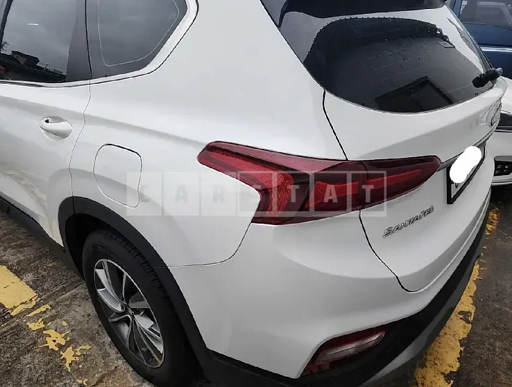 Photo 2 of 30: 2019 Hyundai Santa Fe, VIN KMHS281BBKU006337 — Korean insurance auction