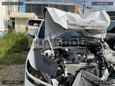 Photo 1 of 11: 2023 Genesis GV70, VIN KMTMA81BBPU145413 — Korean insurance auction