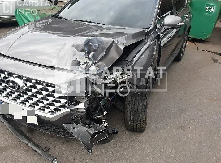 Photo 2 of 13: 2021 Hyundai Santa Fe 2.5 — Korean insurance auction