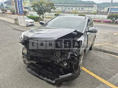 Photo 1 of 9: 2016 Hyundai Santa Fe, VIN KMHSW81UBGU609532 — Korean insurance auction