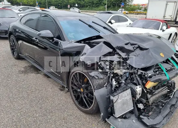 Photo 2 of 37: 2023 Porsche Panamera 4 Executive, VIN WP0BJ2971PL144277 — Korean insurance auction