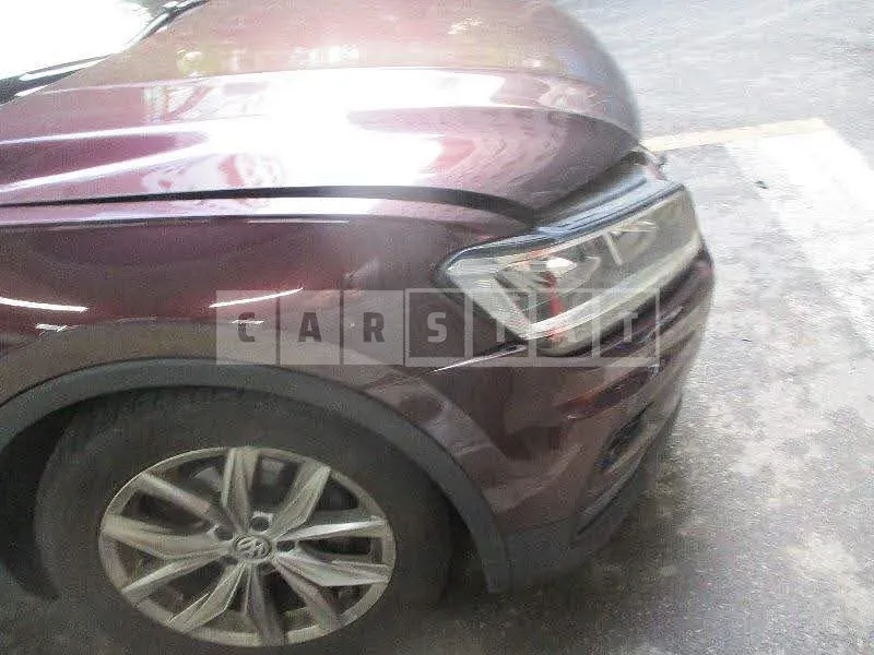 Photo 2 of 12: 2018 Volkswagen Tiguan, VIN WVGZZZ5NZJW915142 — Korean insurance auction