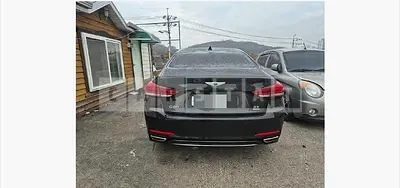 Photo 1 of 22: 2017 Genesis G80 3.3 — Korean insurance auction