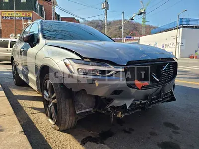 Photo 1 of 10: 2021 Volvo XC60 T8AWD, VIN YV1UZBR0DM1696984 — Korean insurance auction