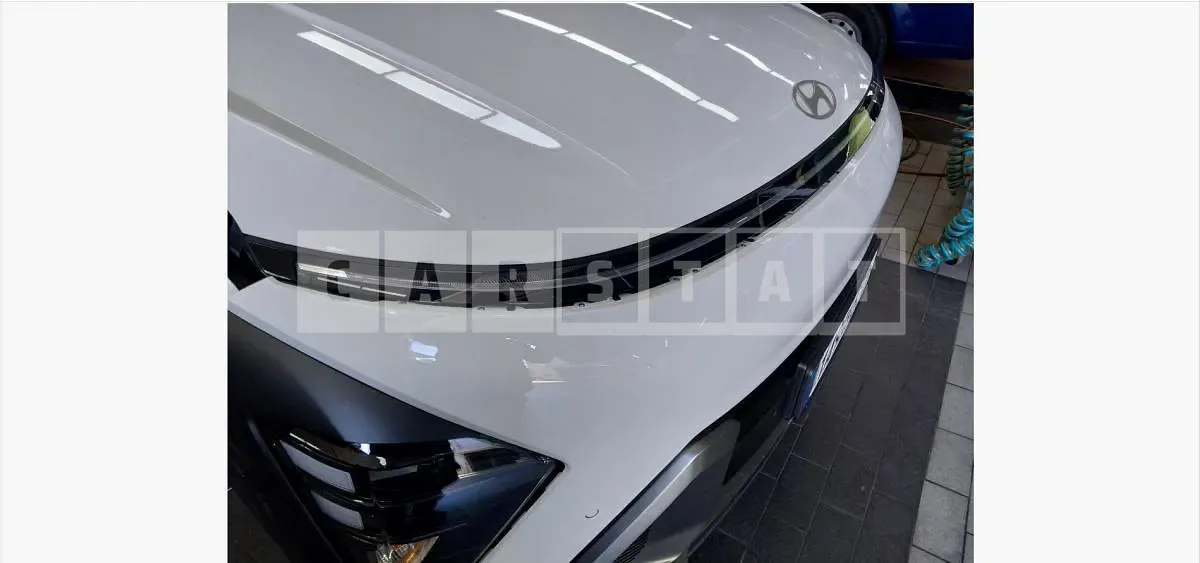 Photo 2 of 11: 2025 Hyundai Kona 1.6 — Korean insurance auction