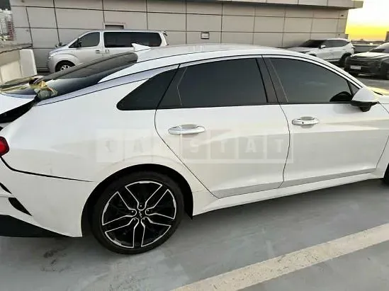 Photo 2 of 10: 2022 Kia K5 — Korean insurance auction