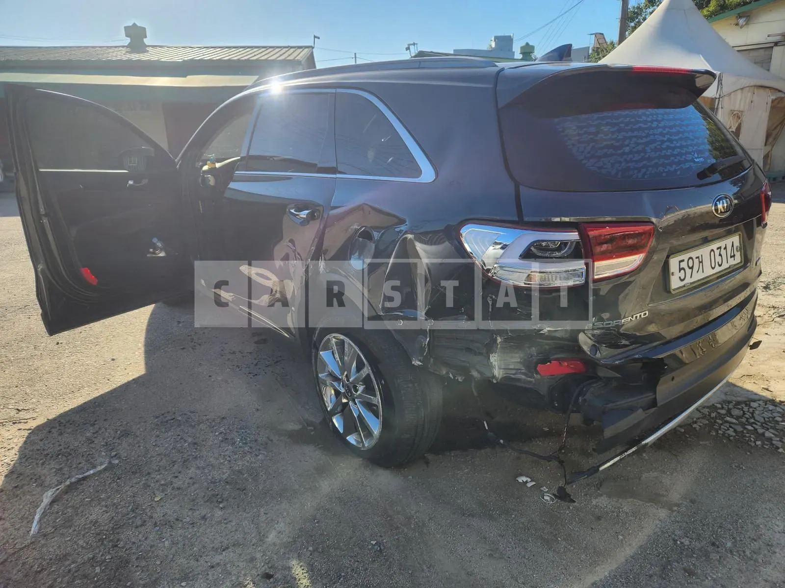 Photo 3 of 3: 2016 Kia Sorento 2.0, VIN KNAPH81ABGA261864 — Korean insurance auction