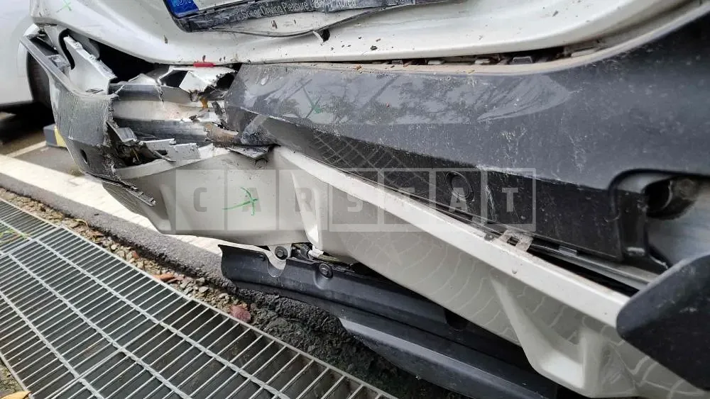 Photo 2 of 17: 2022 BMW X6 xDrive 30d, VIN WBAGT8109N9L95718 — Korean insurance auction