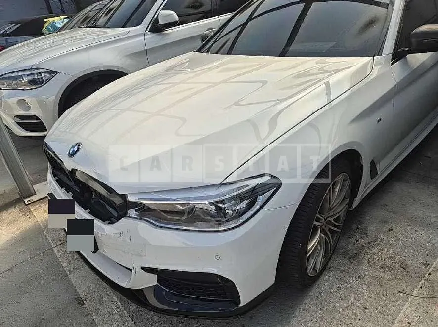 Photo 2 of 42: 2017 BMW 520d xDrive — Korean insurance auction