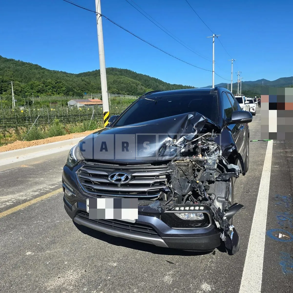 Photo 2 of 18: 2015 Hyundai Santa Fe DM — Korean insurance auction