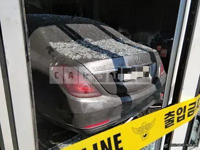 Photo 1 of 21: 2017 Mercedes-Benz S350 d 4Matic L, VIN WDDUG3DB5HA302289 — Korean insurance auction
