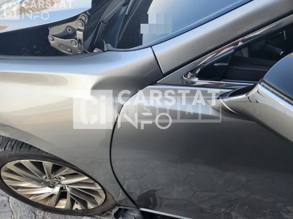 Photo 2 of 16: 2018 Lexus ES300h — Korean insurance auction