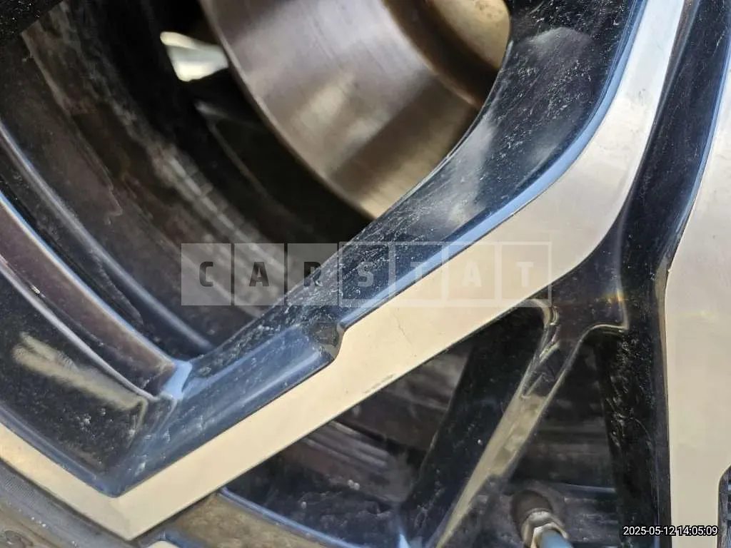 Photo 3 of 3: 2021 BMW (parts) 530e Wheels — Korean insurance auction