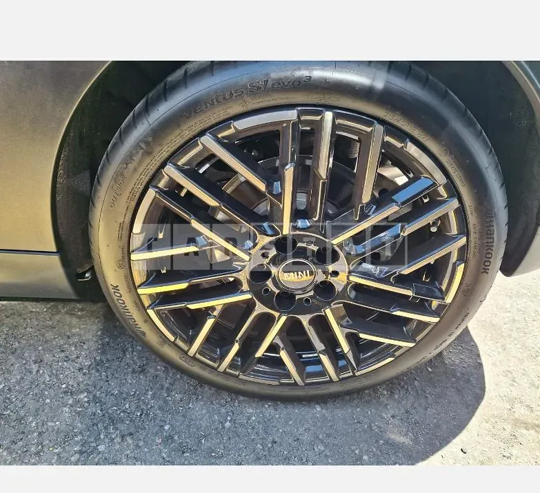 Photo 2 of 23: 2024 MINI Cooper S — Korean insurance auction