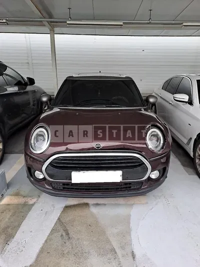 Photo 1 of 20: 2018 MINI Cooper Clubman, VIN WMWLN5109K2H74703 — Korean insurance auction