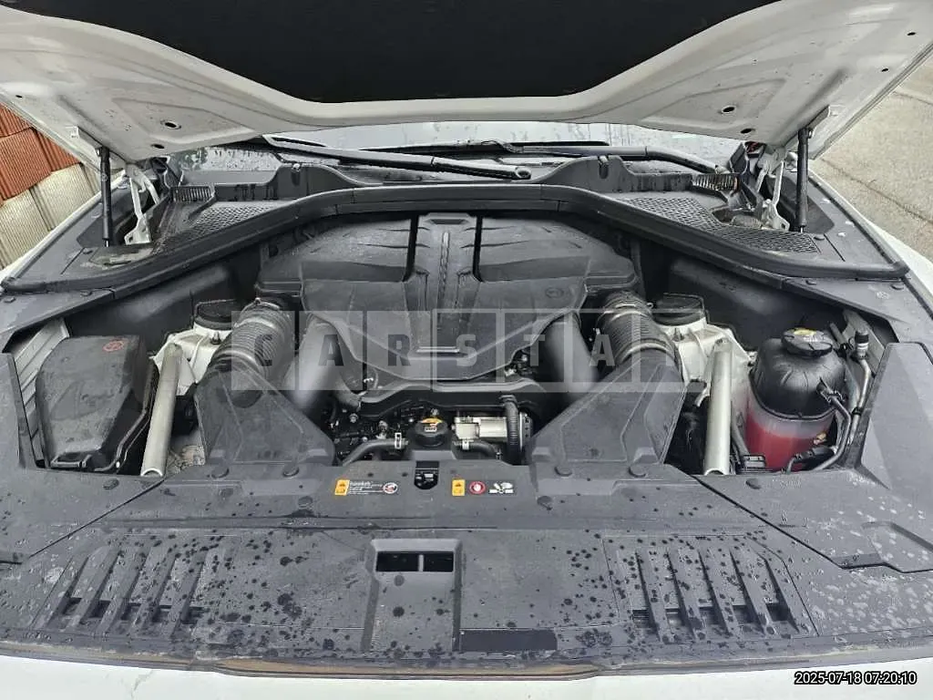 Photo 2 of 18: 2023 Genesis GV80 3.5T — Korean insurance auction
