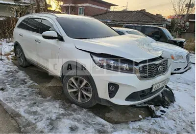 Photo 1 of 6: 2020 Kia Sorento, VIN KNAPG81BBLA569568 — Korean insurance auction