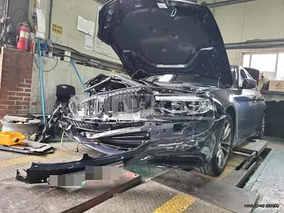 Photo 1 of 14: 2018 BMW 520d, VIN WBAJC3106JD032678 — Korean insurance auction