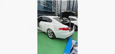 Photo 1 of 8: 2017 Jaguar XF 20d — Korean insurance auction