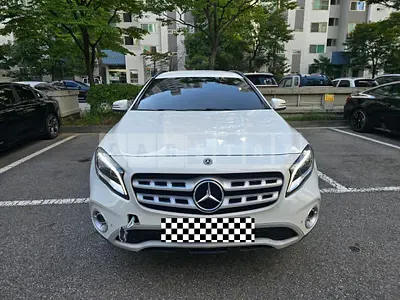 2019 Mercedes-Benz GLA220