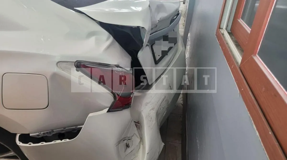 Photo 2 of 11: 2016 Nissan Altima 2.5 — Korean insurance auction